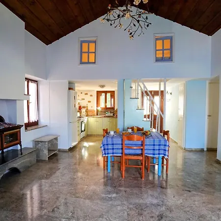 Apartment Petalo House Symi
