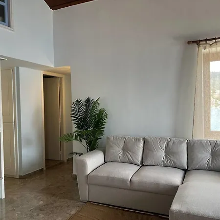 Petalo House Symi