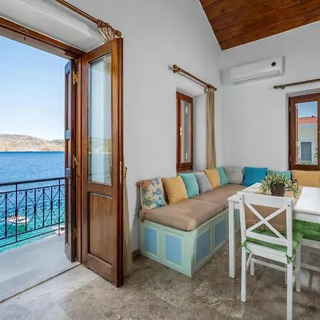 Апартаменты Petalo House