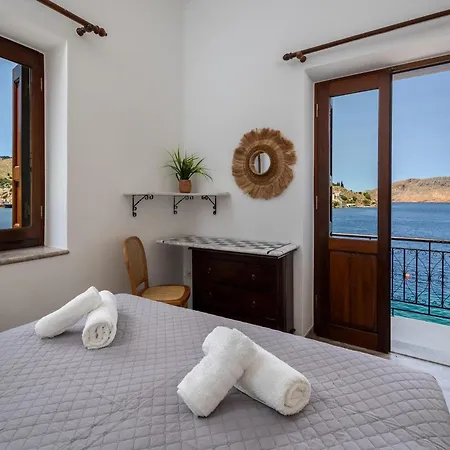 Petalo House Апартаменты Сими